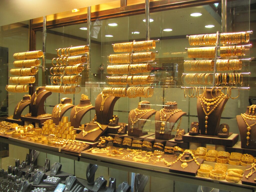 Dubai gold price trend featured image